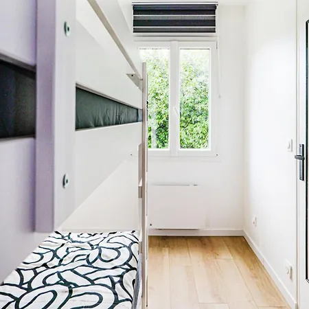 Apt4p-securefreeparking -metro4