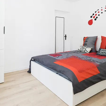 Apt4p-securefreeparking -metro4 Bagneux (Hauts-de-Seine)