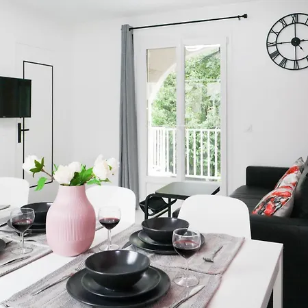 Apt4p-securefreeparking -metro4 *